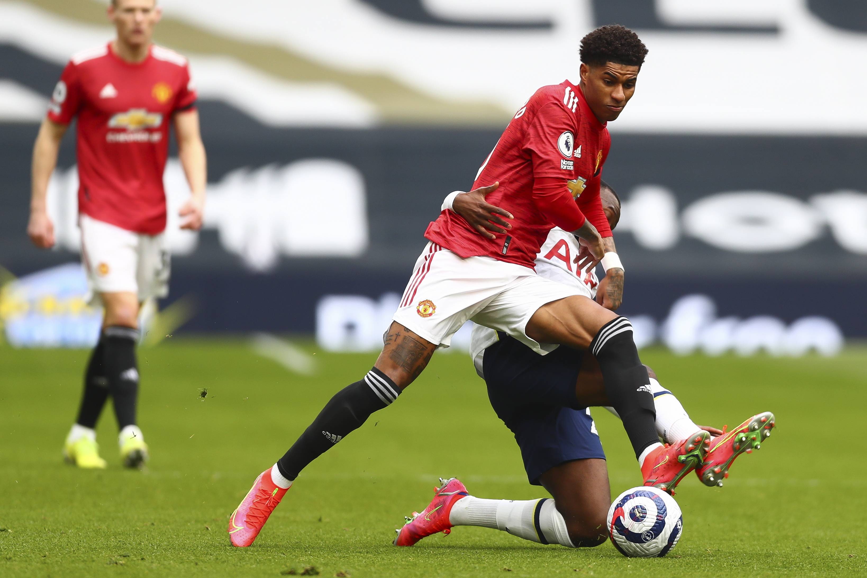 琼斯或埃利 琼斯或埃利